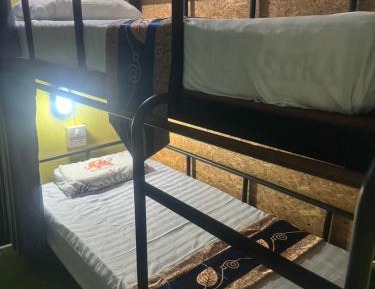 Mixed Dormitory Room