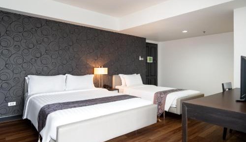 Superior Triple Room