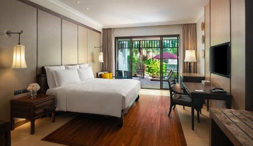 Premium King Room with Garden View and Terrace Access