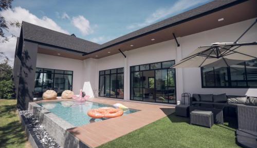 Villa with Private Pool
