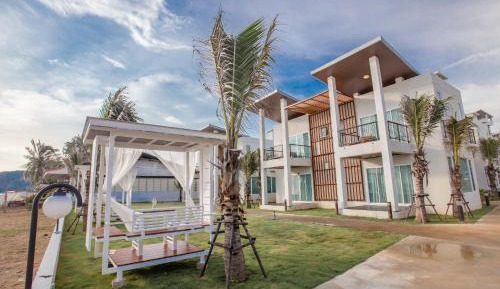 Villa with Sea View