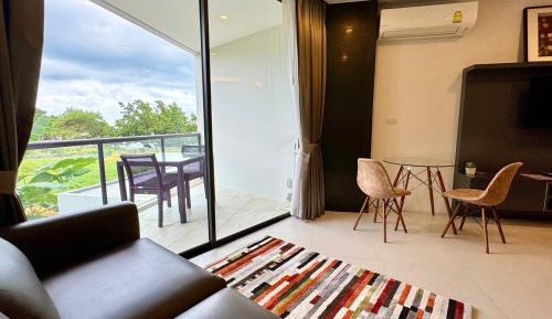 Studio Apartment