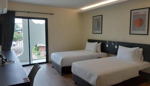 Superior Twin Room