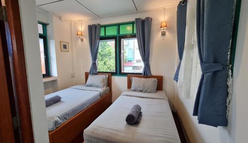 Twin Room with Private Bathroom