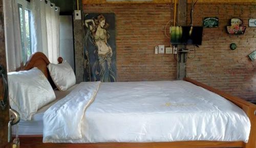 King Room with Balcony