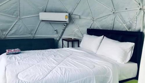 King Room with Mountain View