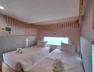 Double or Twin Room with Private Bathroom