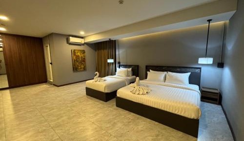 Triple Room