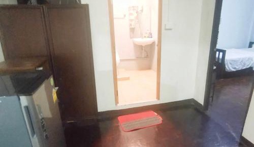 Twin Room with Shared Bathroom