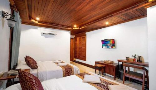 Deluxe Quadruple Room