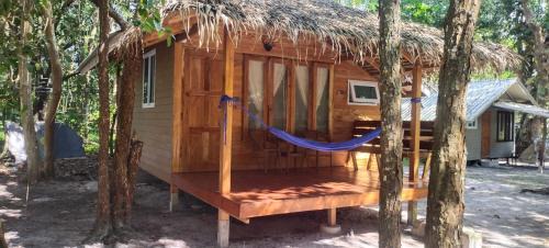 Deluxe Bungalow with Garden View