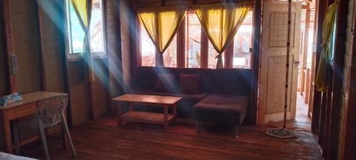 Bungalow with Partial Sea View