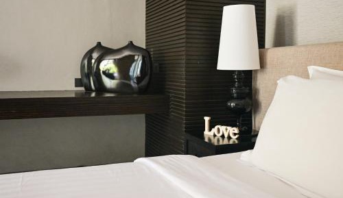 Superior Double Room with Partial Sea View
