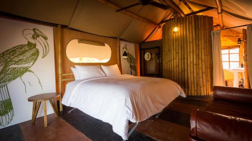 Deluxe Savanna Tent