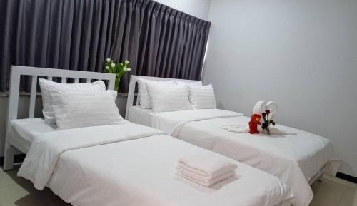 Triple Room with Private Bathroom