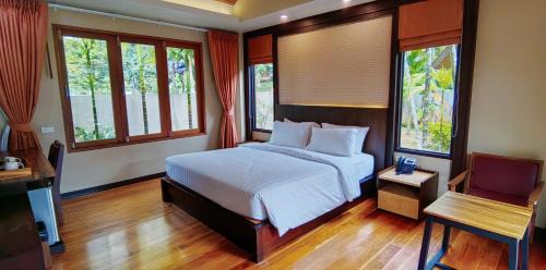 King Room With Bathtub