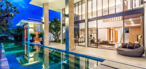 Five Bedroom Luxury Pool Villa