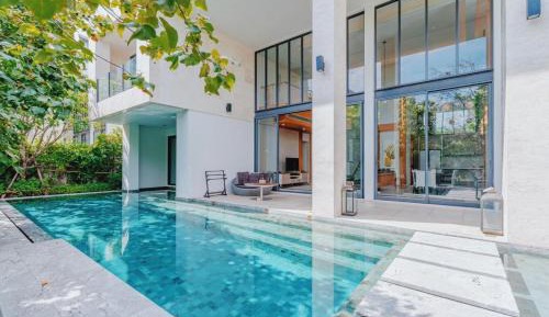 Three Bedroom Luxury Pool Villa