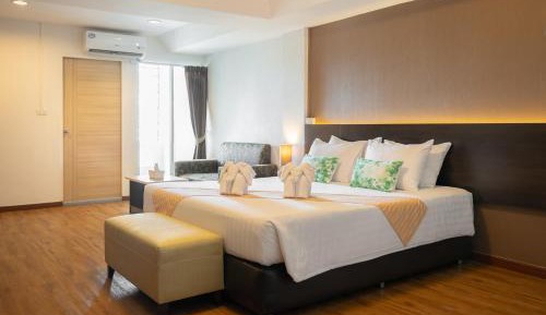 Superior King Room