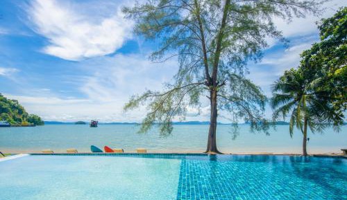 Villa - Beach Front