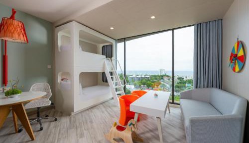 Premium Family Room with Ocean View