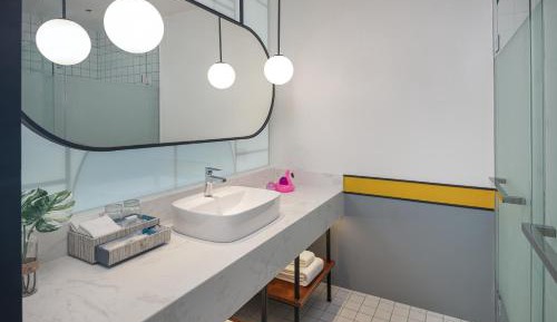 Funky Poolside Room