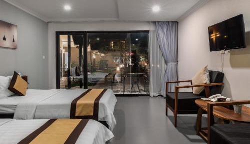 Deluxe Twin Room