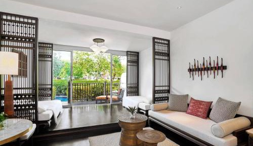 Family Studio - Pool Access