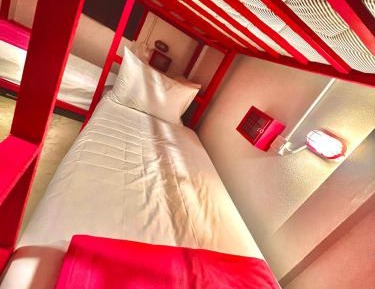 Bed in 4-Bed Mixed Dormitory Room with Private Toilet