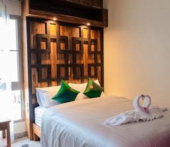 Economy Triple Room with Shared Bathroom