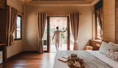 Deluxe Double Room with Bath