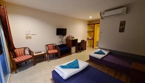 Standard Twin Room