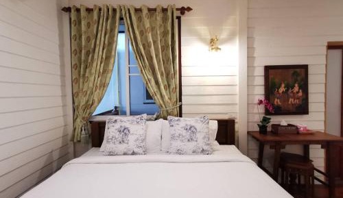 Triple AC Room with Private Bathroom