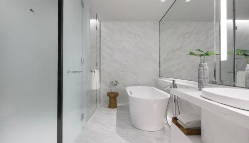Essential Room 