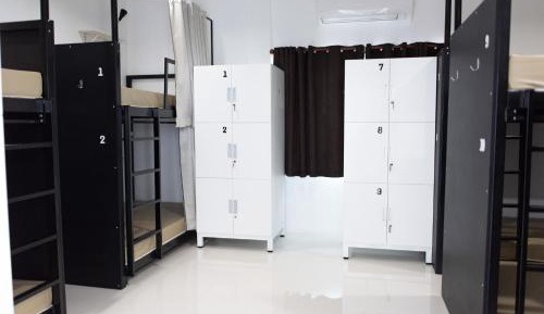 Bed in 10-Bed Mixed Dormitory Room