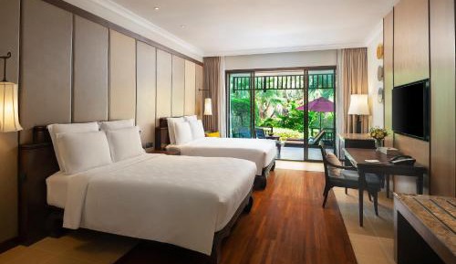 2 Queen Premium Garden View Terrace Access