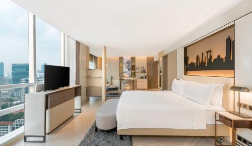 Pathumwan Suite King