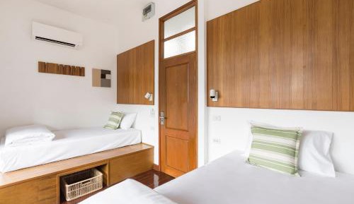 Twin Room with City View