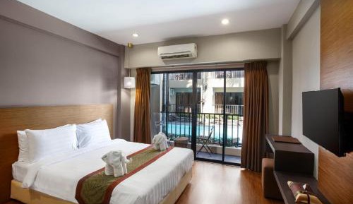 Deluxe Double or Twin Room with Pool Access - No Airport Transfer