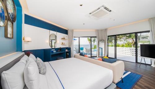 Villa - Beach Front
