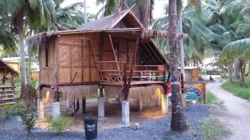 Double Room with Pool View