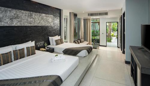 Premium Villa Pool View