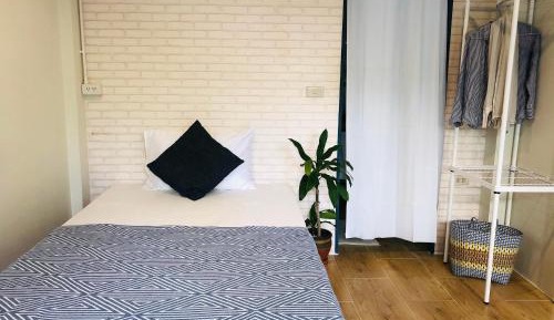 Single Room with Private Bathroom