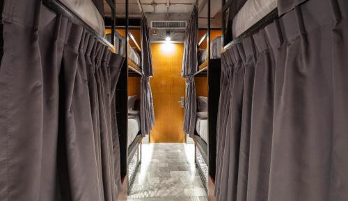 Bed in 8-Bed Mixed Dormitory Room