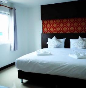 Standard King Room
