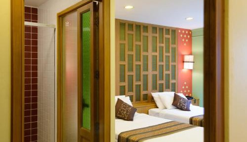 Grand Deluxe Twin Room