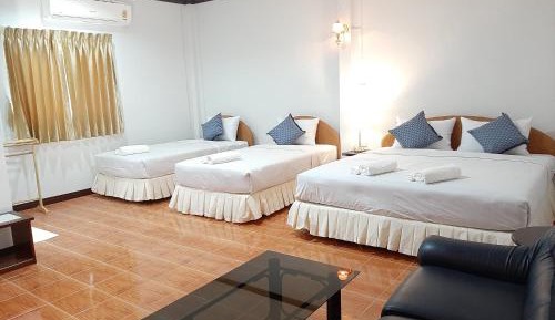 Classic Quadruple Room