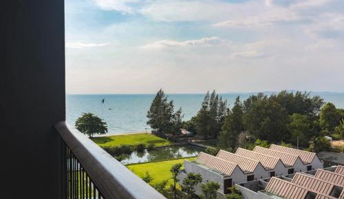 Sea View Grand Deluxe Twin room