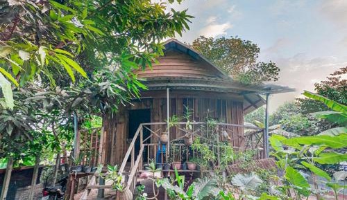 Old Bungalow