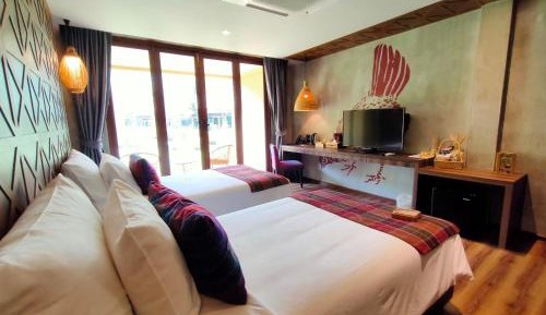 Deluxe Twin Room